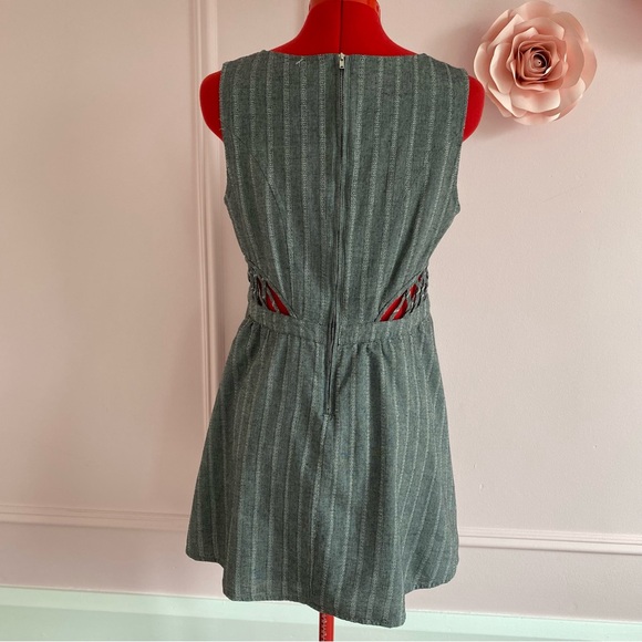 Very J. Grey Striped Dress, 100% Cotton, Mini, Cutouts, Women's US L - Picture 4 of 13